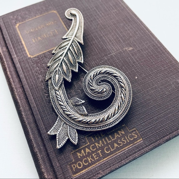 Vintage Jonette JJ silver Floral Brooch signed - Picture 2 of 8